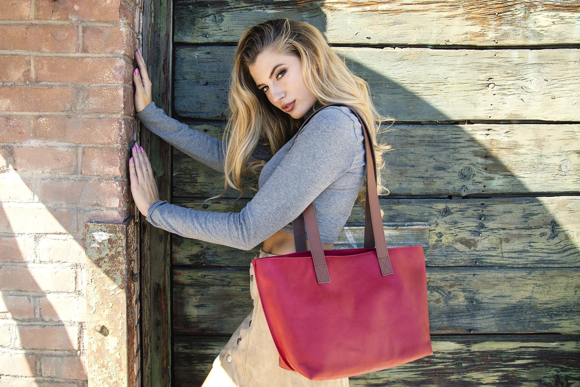 Perfect Tote Red