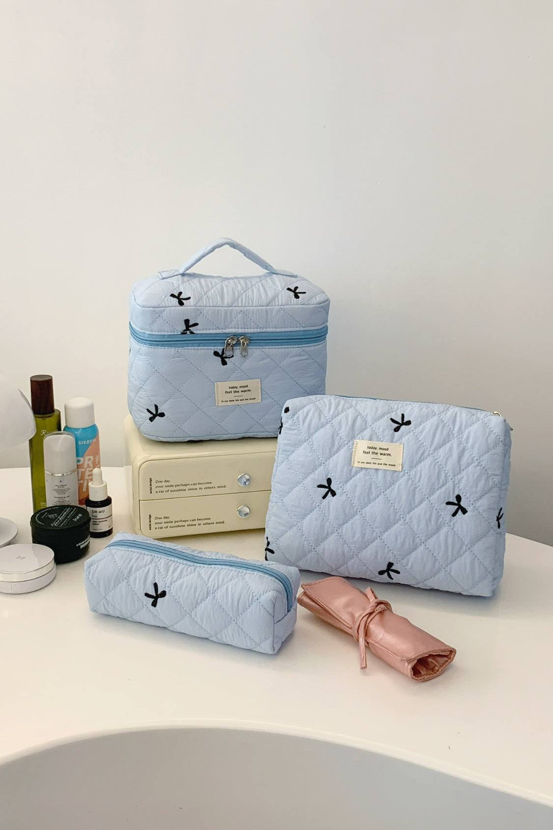 Three Piece Bow Quilted Cloth Storage Bag Set